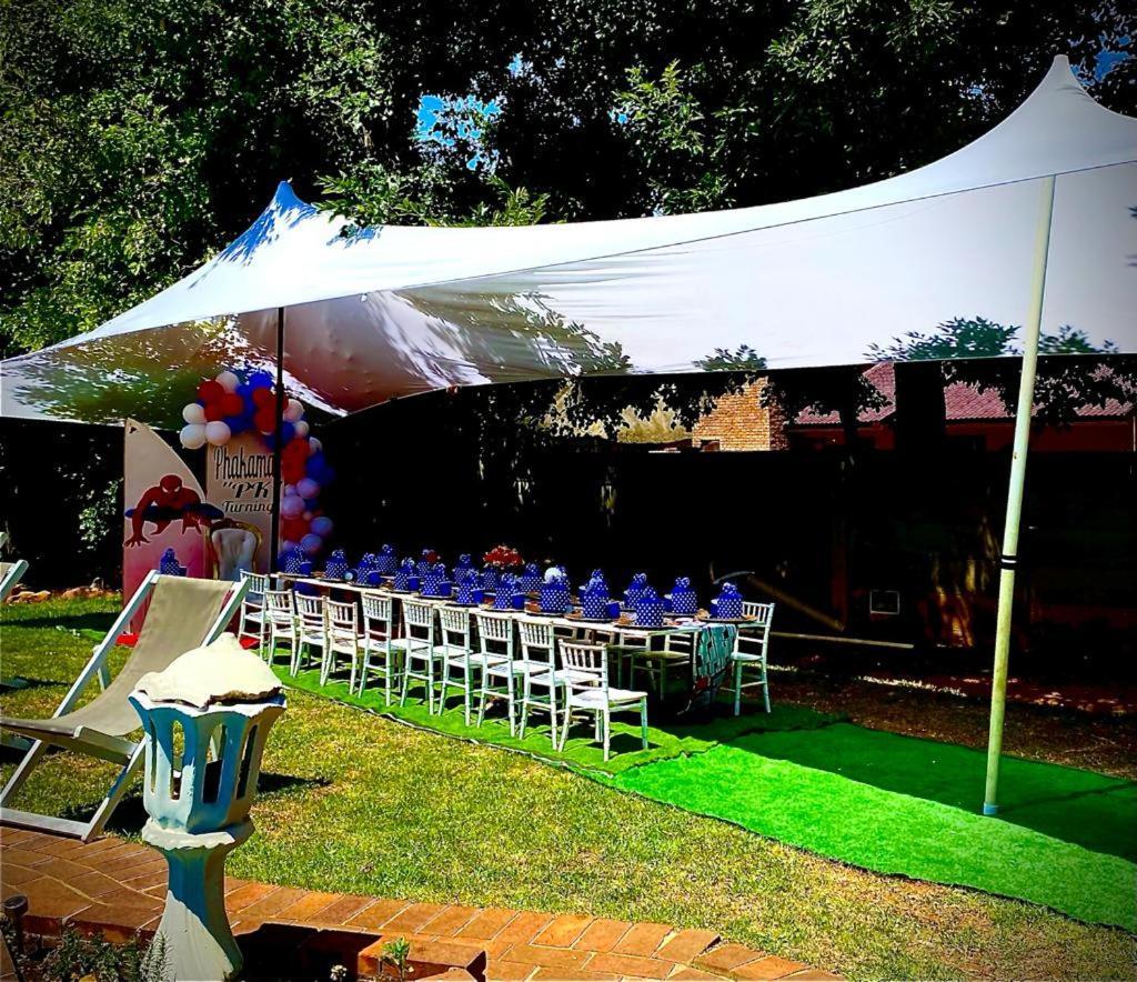 Horizon Garden Party & Events Venue Hotell Randfontein Exteriör bild